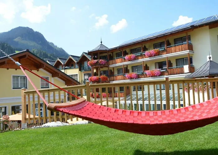 Guggenberger Hotell 4*